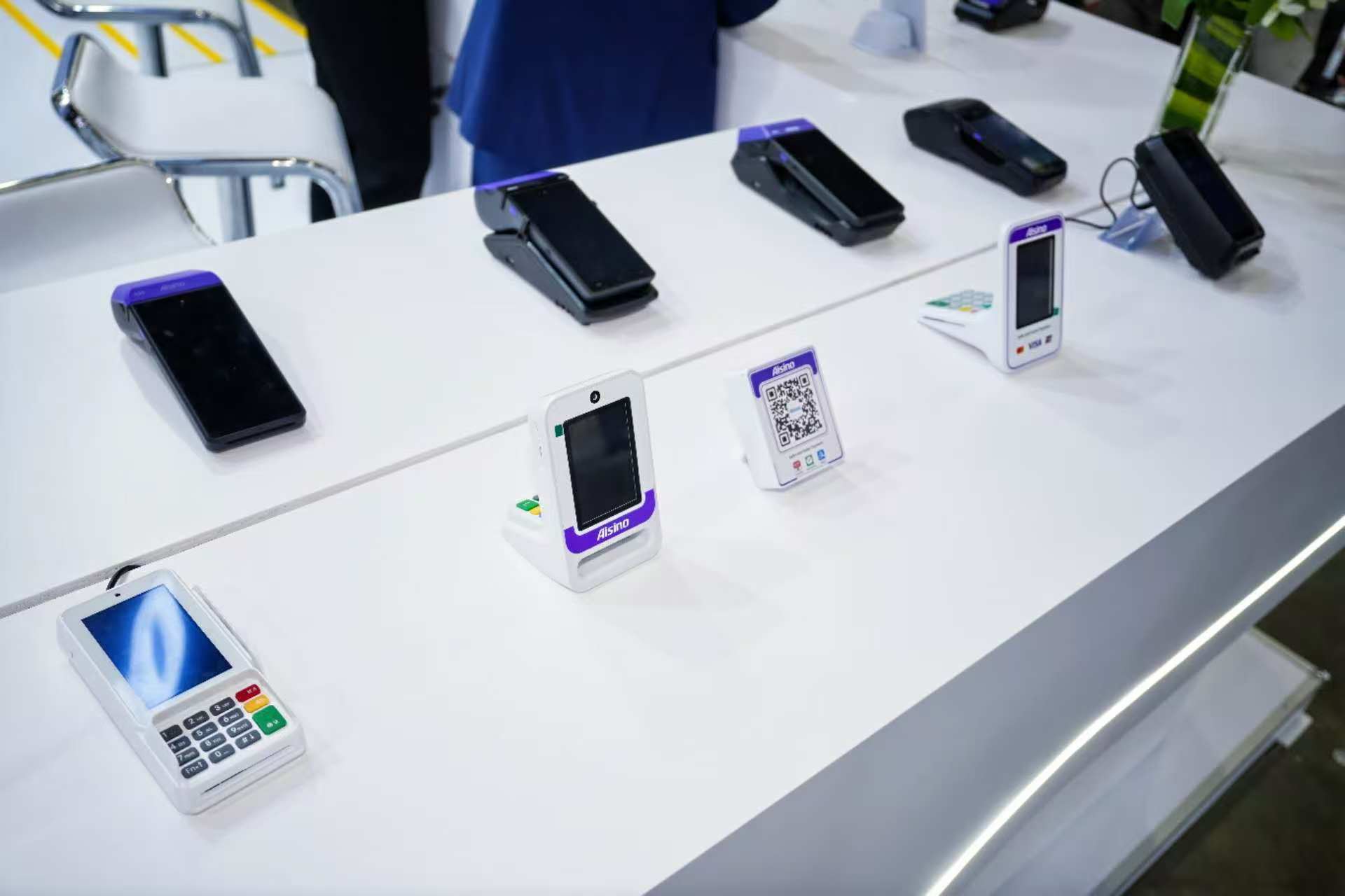 1763950050887456.jpg 5.jpg